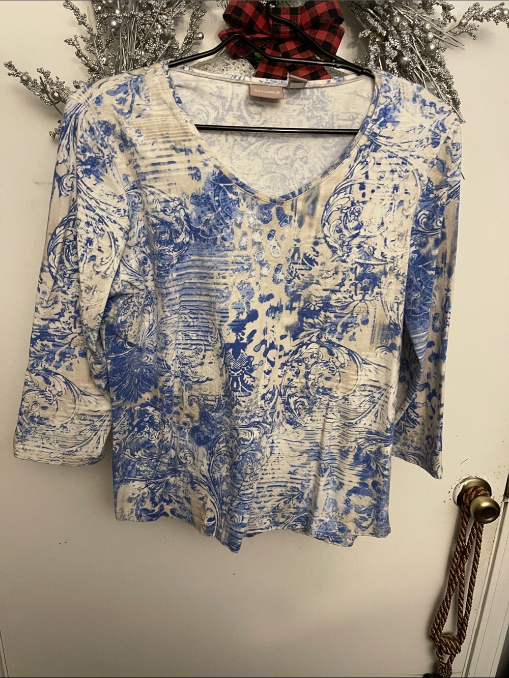 Chico's Blue and Cream V-Neck Printed Long-Sleeve Top